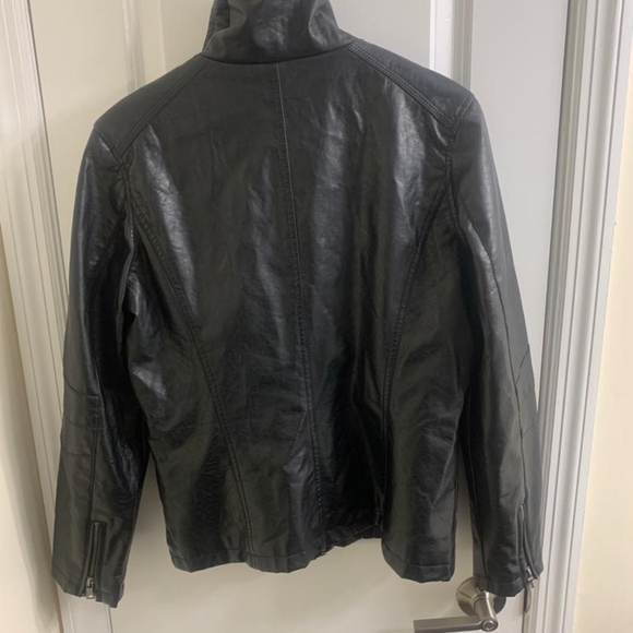Brave Soul Women's Faux Leather Jacket- size L- fur lined - Picture 5 of 9